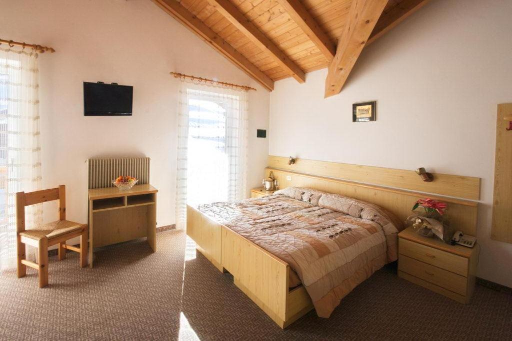 Hotel Vallechiara Moena Zimmer foto