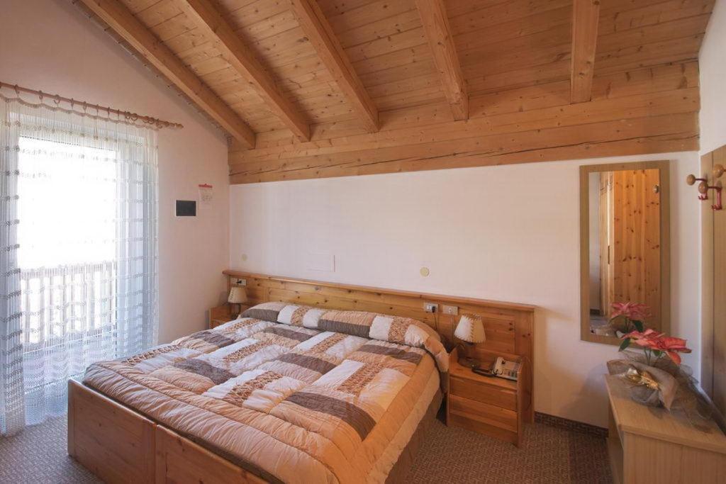 Hotel Vallechiara Moena Zimmer foto