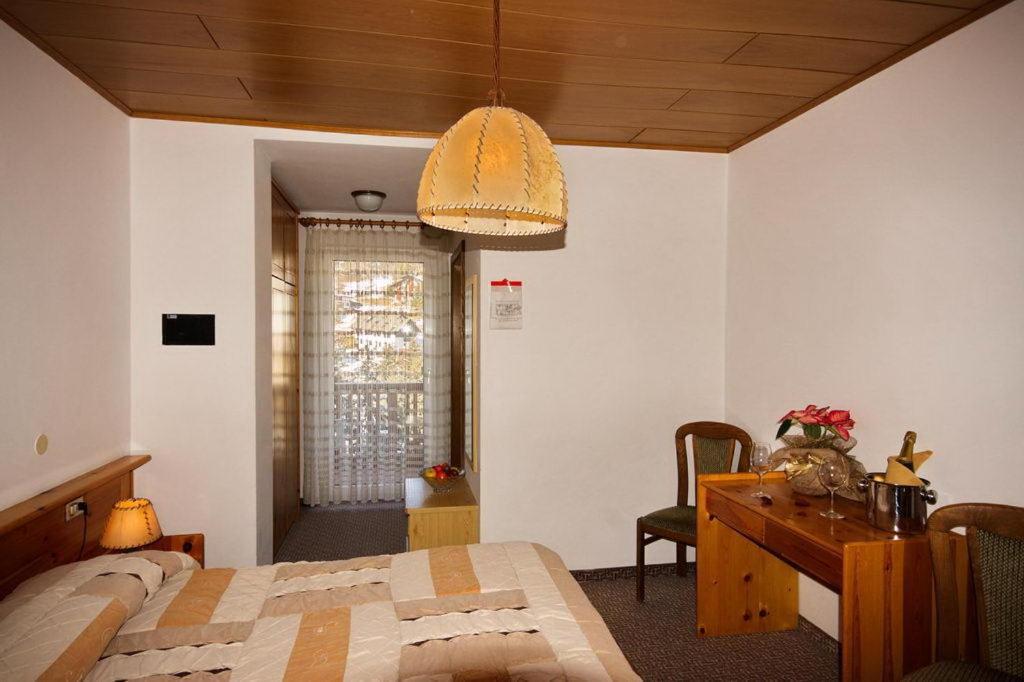 Hotel Vallechiara Moena Zimmer foto